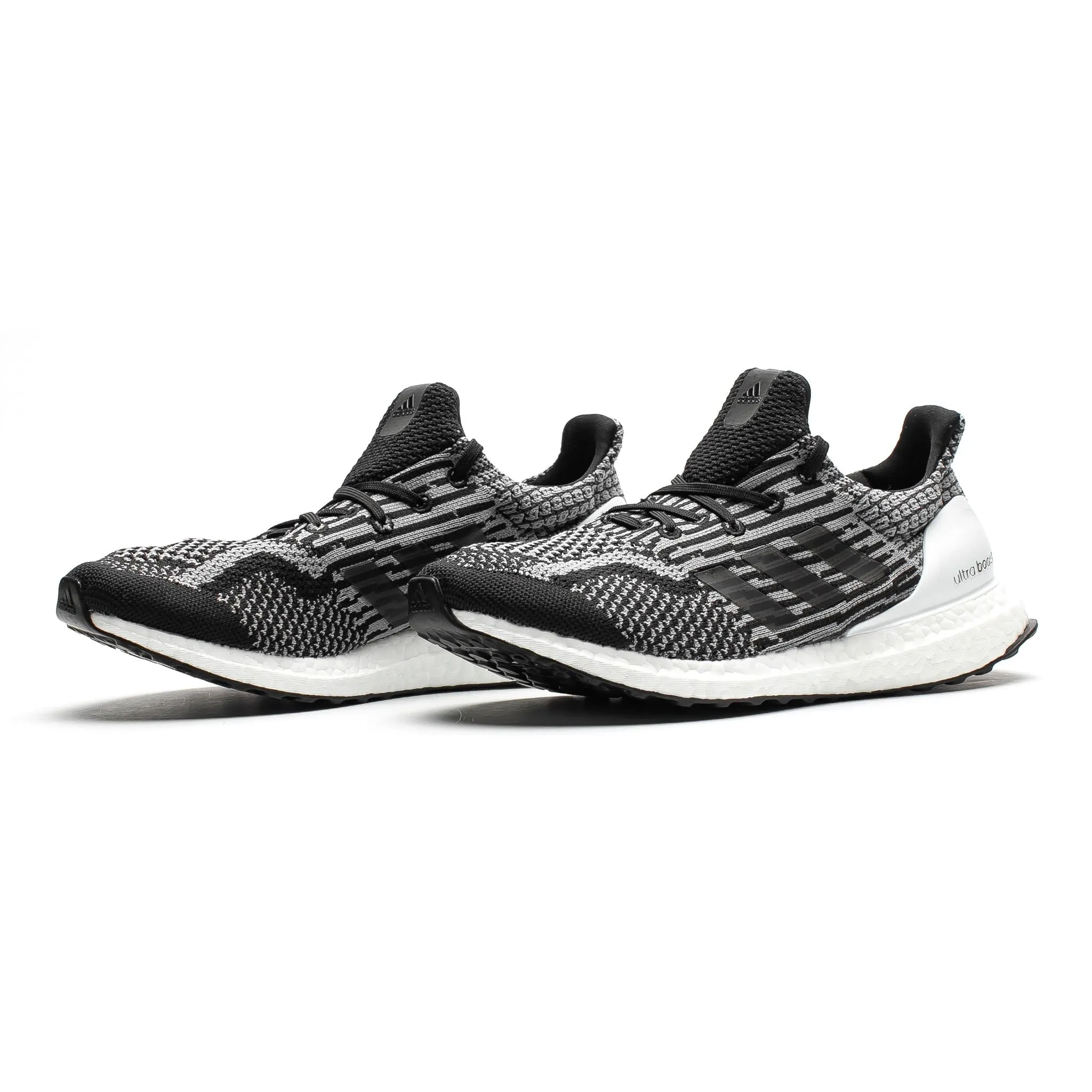 ADIDAS Ultraboost 5.0 Uncaged DNA 'Core Black/Grey'