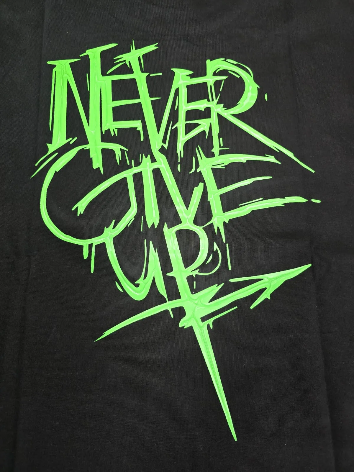 “Never give up” Premium Oversized Tee - 2931